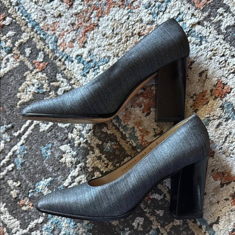 Vintage Salvatore Ferragamo Women's Gray Heels - Picture 2 of 5